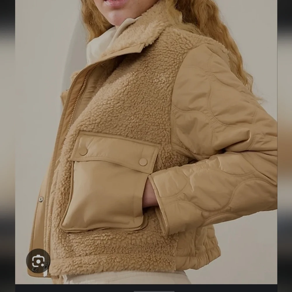 Athleta New  Tan Puffer Jacket - Picture 3 of 7